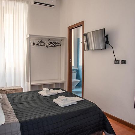 Bed and Breakfast Pura Vida à Rome Extérieur photo